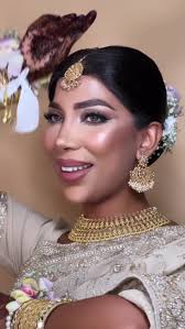 A Nikah look 💕 Makeup by @Lidayldz Hair by @Sibel Friseur Mehndi by  @preoshi  #nikah#nikahlook#bridelook#indianbridelook#mehndi#makeup#bridalmakeup#mannheim#frankfurt#bengali#desi#desibride#punjabi#ind...