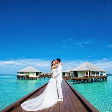 Sposarsi sulle spiagge della costa smeralda o in costiera amalfitana ovviamente non ha lo stesso costo che sposarsi in una spiaggia del centro italia. Quanto Costa Celebrare Un Matrimonio A Mauritius Irisviaggi