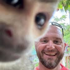 Libby Barrow's Instagram, Twitter & Facebook