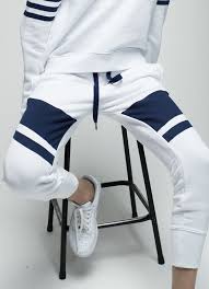 mode lifestyle deco voyages cuisine retrouvez des astuces et de l inspiration pour ameliorer vot pantalons a la mode mode homme styles de mode pour hommes