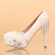 Notre collection chaussures femme de 2021 est en solde. Pin Em Chaussure Mariage