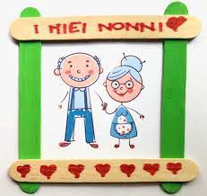 La festa dei nonni, che si celebra il 2 ottobre, è un'occasione che tutti i bambini aspettano! Ritratto Dei Nonni Lavoretto Per Bambini Per Il 2 Ottobre Festa Dei Nonni