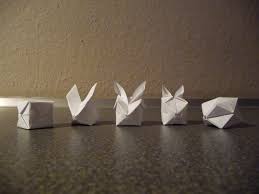 Origami ist eine sehr alte japanische kunstform. Essener Typen Papier Falten