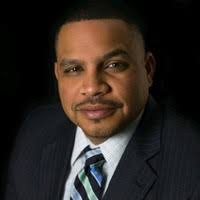 40+ perfiles de «Dan Consultant»