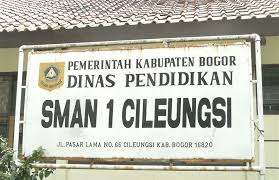 Segenap keluarga besar sekolah tinggi teknologi muhammadiyah cileungsi mengucapkan selamat idul fitri 1438h. Alasan Bayar Guru Honor Sman 1 Cileungsi Pungli Jutaan Rupiah