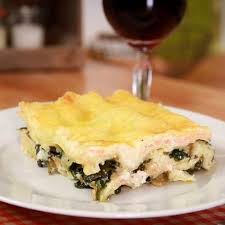 Spinat Lachslasagne Rezept In 2020 Rezepte Lachs Lasagne Lebensmittel Essen