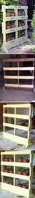 Diy Wood Pallet Herb Garden Someone Build This For Me Please Pallet Projects Garden Herb Garden Pallet Diy Garden