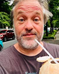 Museums, markets and more city walks. Today I learnt more about the Vietnam  war. Quick walk through the CBD and along the waterfront and then about  1500 sales pitches at the market. 🇻🇳