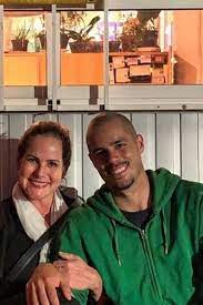 We did not find results for: Filho De Renata Ceribelli E Acrobata E Faz Espetaculos Na Europa Com A Namorada Tv E Lazer Extra Online