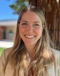 Marie Houston's Instagram, Twitter & Facebook