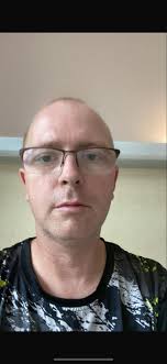 Fundraiser for Kathrin Lindner by Leila Mnini : Medizinstudentin kämpft für  Familie