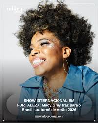 A DJ #baiana Clara Cady (@iamcadyofficial), conhecida como Miss Cady, foi  uma das atrações do SummerStage (@summerstage) neste domingo (31), em Nova  York. A grade do evento contou ainda com a cantora