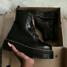 Shop women's boots, men's boots, kids' shoes, work footwear, leather bags and accessories at dr. Dr Martin Boots Fashion Shoes Aesthetic Shoes Boots