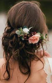Wedding Hairstyles With Flowers Brunette Babies Breath 20 Trendy Ideas Flowers In Hair Flower Hair Comb Wedding Hair Flowers