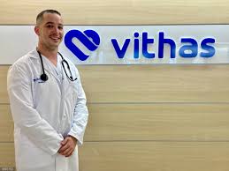 El Dr. Alberto Martel, especialista servicio de Urgencias Hospital Vithas  Las Palmas