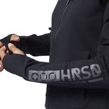 Hol dir den offiziellen reebok ufc fight night walkout hoodie, den alle kämpfer stolz bei der fight night tragen. Ufc Fight Night Blank Walkout Hoodie Black Fighters Europe Com