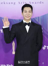 이다인(김도연)은 주원(박진겸)에게 끝끝내 숨겨온 마음을 고백한다. ì¢…í•©is í•˜ë£¨ì¢…ì¼ ì´ìŠ¹ê¸° 1ì¸ ê¸°íšì‚¬ë¶€í„° ì´ë‹¤ì¸ê³¼ ì—´ì• ê¹Œì§€ ì¤'ì•™ì¼ë³´