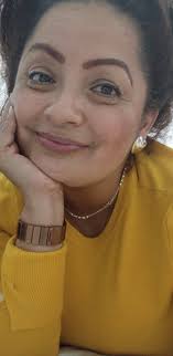 Comenta un... оίа Y espera ver que te dedica esa persona que le gustas *  Piropo * Flores * Beso * Abrazo * Canción * Poema * Noche romántica