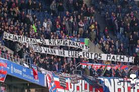 Sieg und niederlage, aufstieg und abstieg sind ständige begleiter im spielbetrieb. Vfl Osnabruck Ultras Krefeld