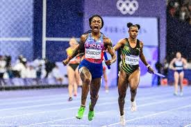 Sha'Carri Richardson Wore a Customized Nike Sneaker Top for Team USA's  Olympic Gold Win