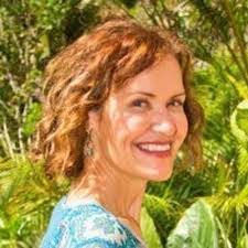 Karen Kafer's Instagram, Twitter & Facebook