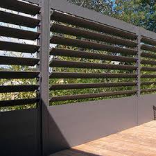 We at eteknix review the cooler master v750 gold v2 white edition. Louvered Fence V750 Martinique Verano Aluminum Glass Garden