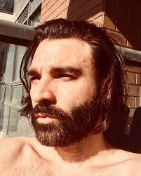 Jon Welch's Instagram, Twitter & Facebook