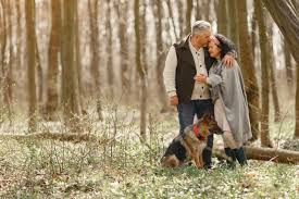 This is one of the few sites that offer its users to enter the site through many popular networks, such as facebook, myspace, and others, as well as chat and meet users of these networks. Senior Dating Just Senior Singles Helping Senior Singles Find Love