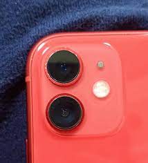 The minor cosmetic damage doesn't . Iphone 11 Paint Chipping Apple Community