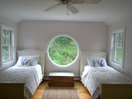 Untuk itu, kamu harus membuat desain kamar tidur yang senyaman … 13 Desain Jendela Unik Yang Kamu Belum Tahu