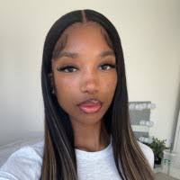 20+ "Liz Nana" profiles