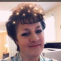 Gina Casale's Instagram, Twitter & Facebook