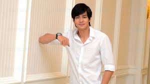 Drama baru yang bertajuk drama papa ricky lakonan siti elizad dan fadhlan hazim akan mula menemui penonton pada 16 januari 2017. Biodata Fadlan Hazim Hero Papa Ricky Azhan Co