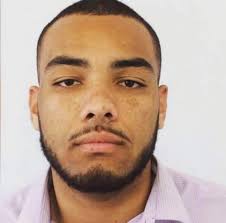 Can anyone tell me if they found it easy to get an office job in australia?  I have 7 years experience working in television but wondering is it hard to  get those