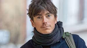 Simon Reeve's challenges with 'off grid' farmhouse with private wife and  son
