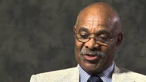 Juliette Hampton's Instagram, Twitter & Facebook