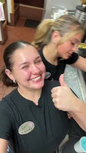 Tower Drink Applebees