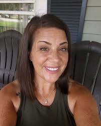 Karen Kehler's Instagram, Twitter & Facebook