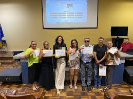 CONSELHEIROS DAS ZEIS RECEBEM CERTIFICADOS - CDVHS