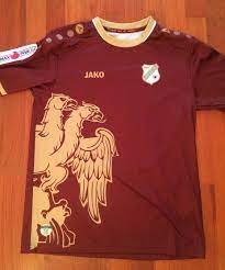 Noi si legea 12.11.2015 p1 invitat: Rijeka Weg Fussball Trikots 2015 2016