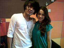 Siri ini mula ditayangkan pada 6 ogos 2012 dan tamat pada 20 september 2012. O Xrhsths Patrick Anohada Sto Twitter Siapakah Gadis Comel Ini Saksikan Drama Tv3 Kau Yang Terindah Isnin Hgga Khamis 7 Malam Hehehe Emma Maembong Http T Co H3hm3mp9