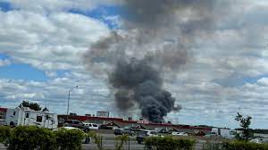The fire, which is embedded above from facebook, was captured on video by garry diceman. Mxydoulsk Fzvm