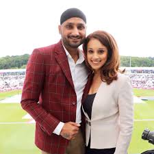 Tv show host and soccer presenter who started hosting kick off and fanzone in 2016 and football focus in 2018. Seema Jaswal Instagram Post Nah Let S Keep It Real Facebook