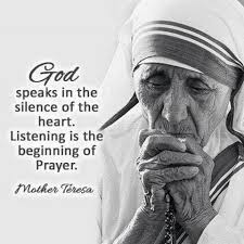 Shes 117 years old, Let's pray et her kno she's still Beautiful years of  bad luck if u dont