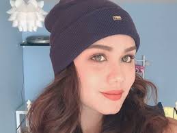Veteran actress siti aminah ismail or better known as mimi loma died at her house in seri … Adam On Twitter Lawa Juga Anak Mimi Loma Ni Ganja Projekmmo Https T Co Hdkhrmfkg6