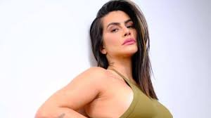 Cleo pires had her television debut at the age of eleven in a role in memorial de maria moura (1994) (maria moura's memorial). Cleo Pires On Quarantine Ended And Started Many Relationships Newswep
