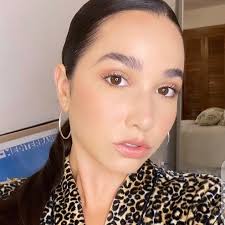 Mary Bella Collins (@marybellacollins) • Instagram photos and videos