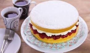 One method is to mix the eggs and sugar together first as in a génoese, the other method (featured here) is to cream. How To Make A Victoria Sponge Recipe Express Co Uk