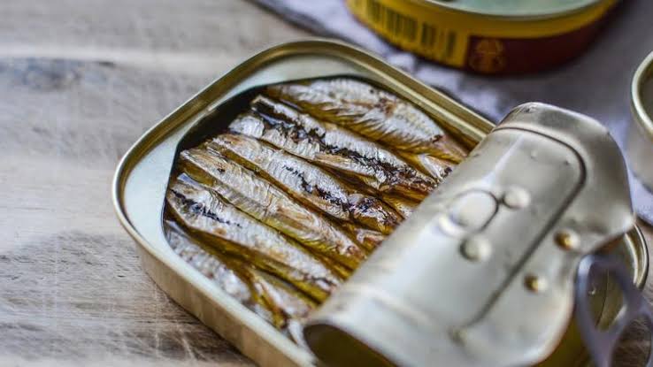 Rappel de boîtes de sardines pouvant contenir des morceaux de verre