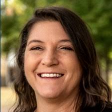 Kimberly Hadden's Instagram, Twitter & Facebook